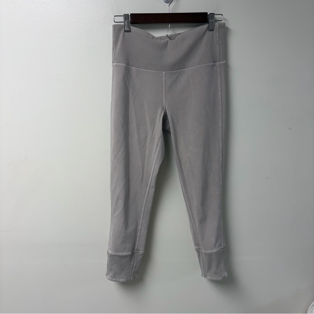 Lululemon Wunder Under Crop 23" *Ribbed Washed French Clay Size 8 - Picture 3 of 7